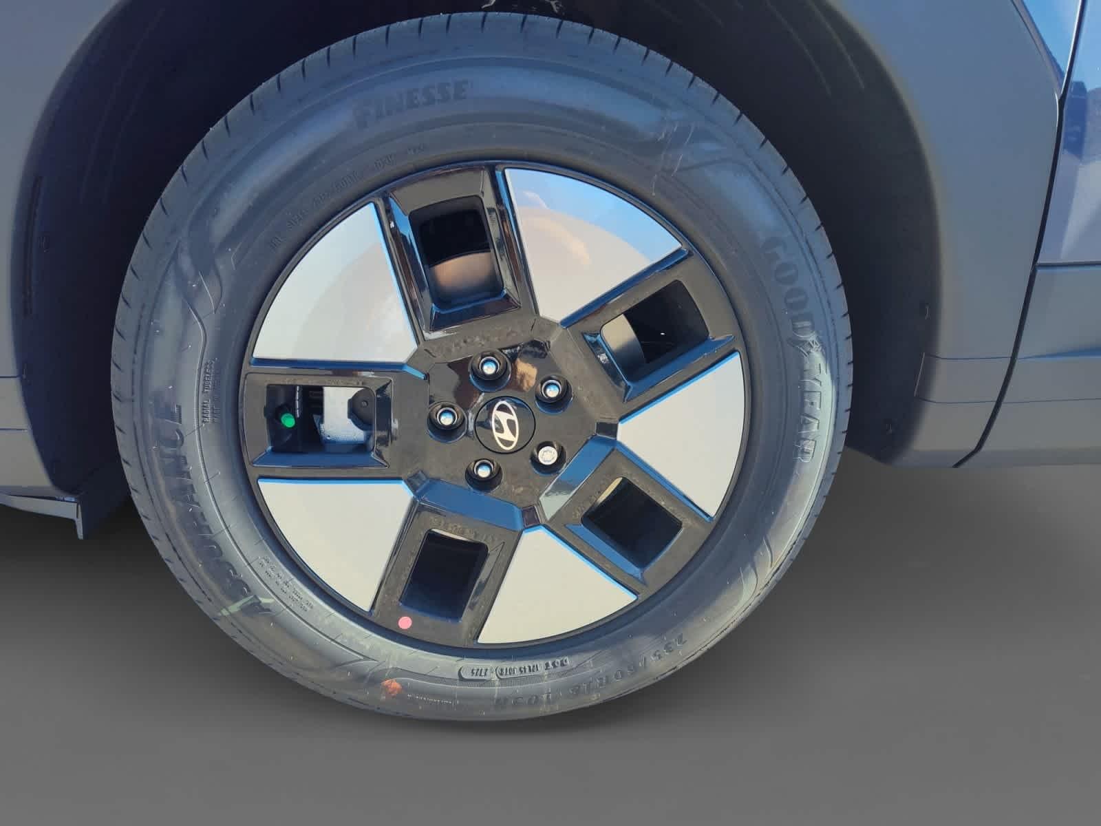 Thumbnail: 2026 Hyundai Santa Fe - 9