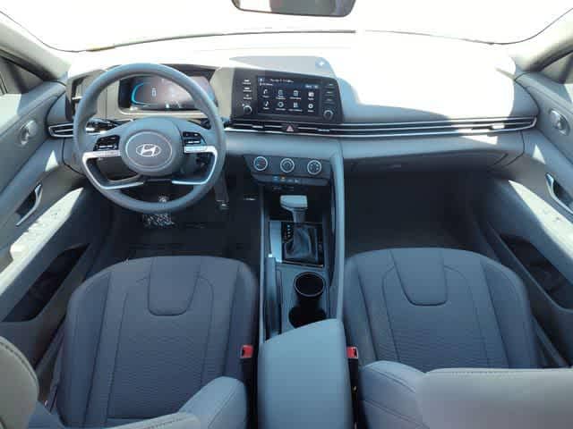 Thumbnail: 2026 Hyundai Elantra - 12