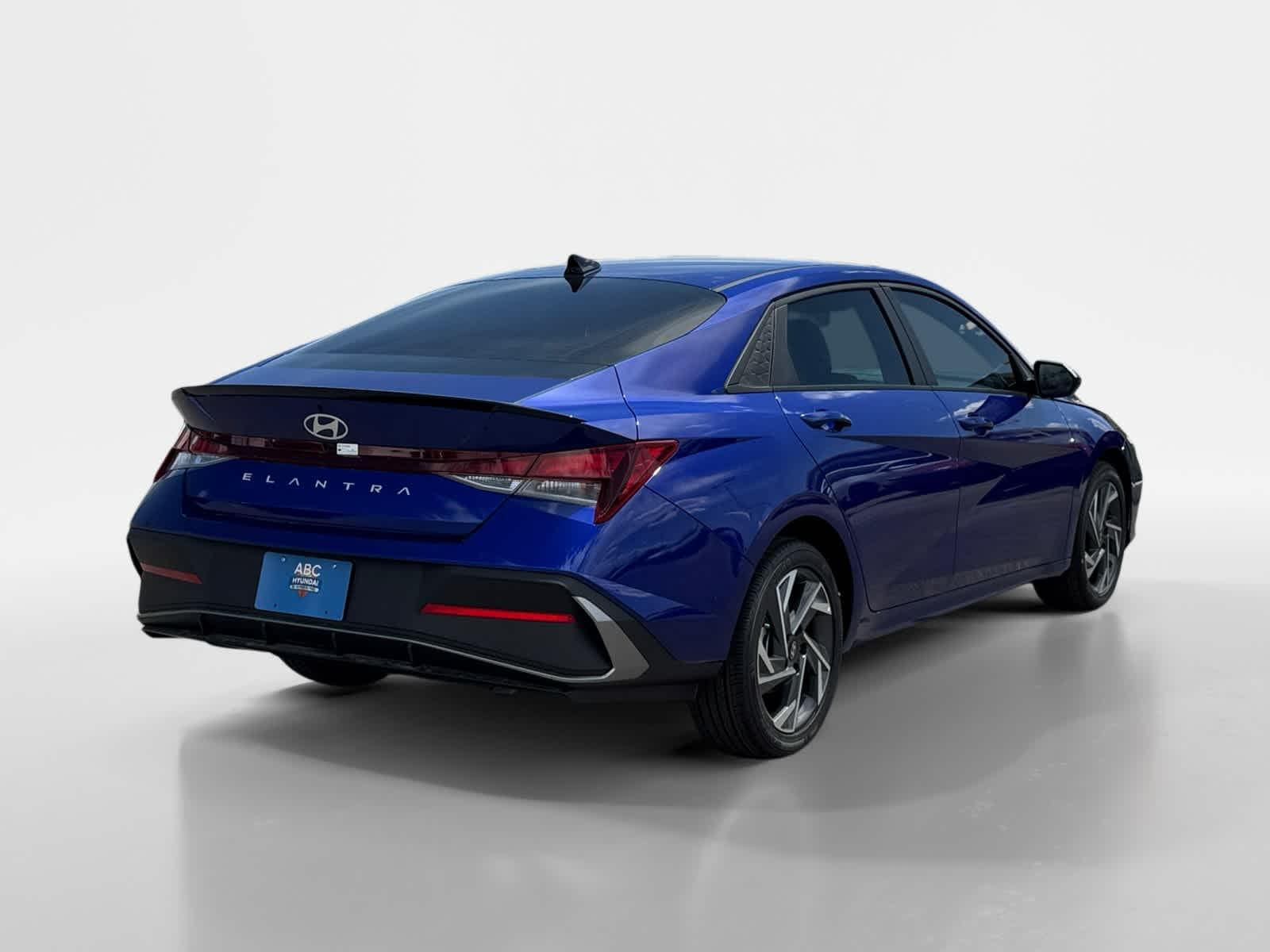 Thumbnail: 2025 Hyundai Elantra - 5