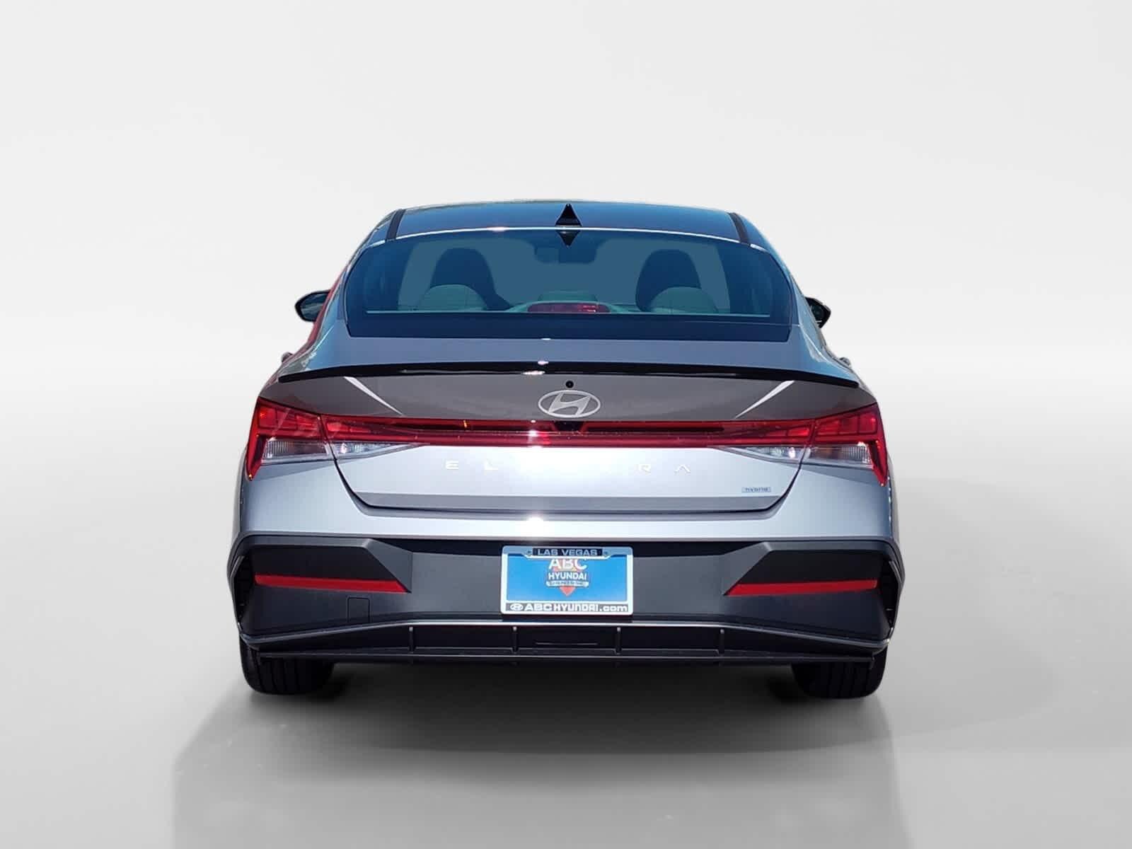 Thumbnail: 2025 Hyundai Elantra - 4