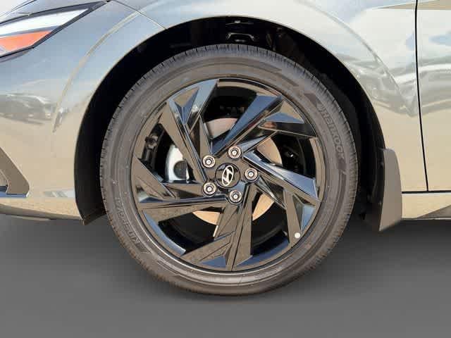 Thumbnail: 2026 Hyundai Elantra - 9