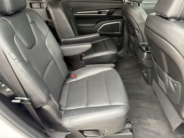 Thumbnail: 2024 Kia Telluride - 23