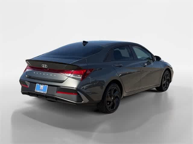 Thumbnail: 2026 Hyundai Elantra - 5