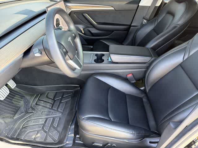 Thumbnail: 2021 Tesla Model 3 - 13