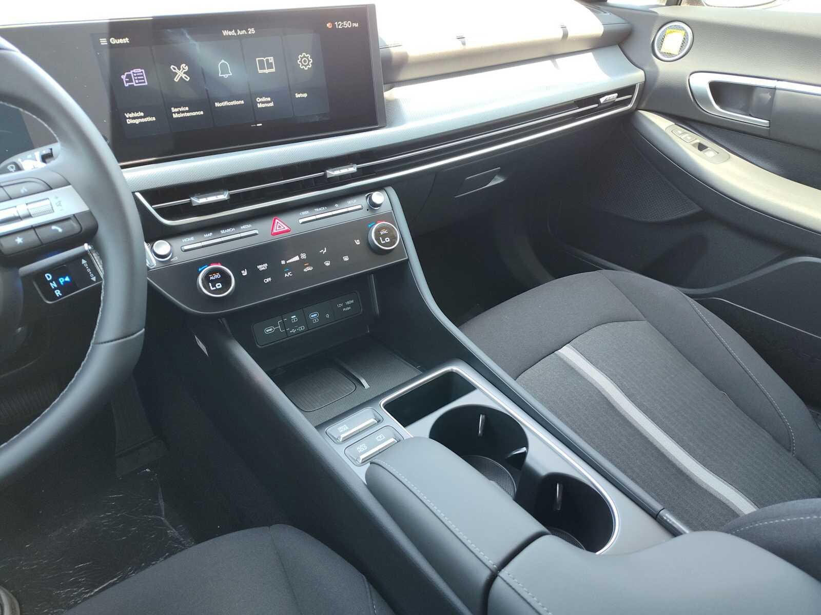 Thumbnail: 2025 Hyundai Sonata - 24