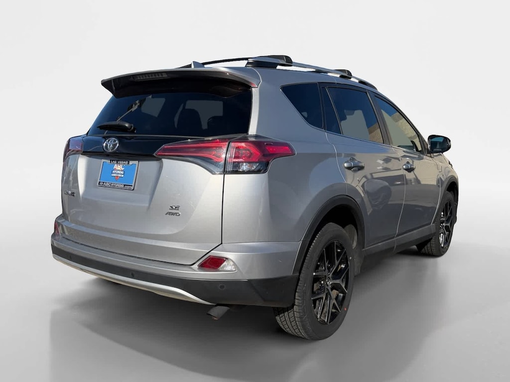 Used 2016 Toyota RAV4 SE SUV