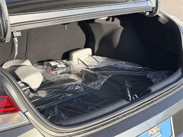 Thumbnail: 2026 Hyundai Elantra - 27