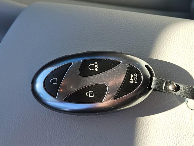 Thumbnail: 2025 Hyundai Elantra - 33