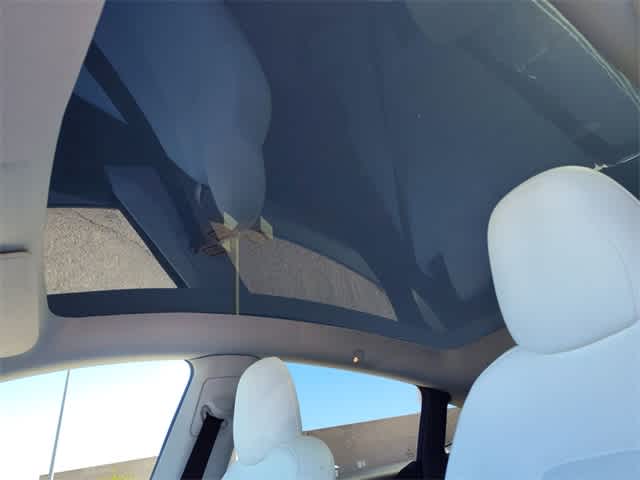 Thumbnail: 2023 Tesla Model Y - 12