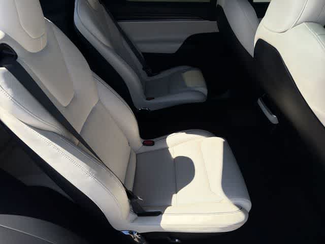 Thumbnail: 2023 Tesla Model X - 18