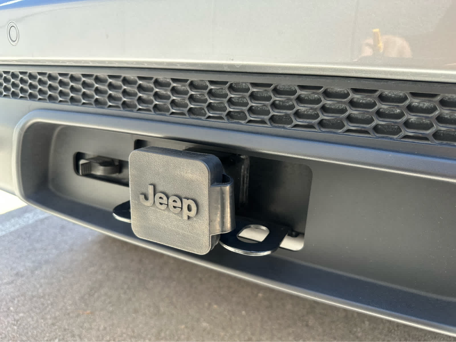 Thumbnail: 2022 Jeep Compass - 16