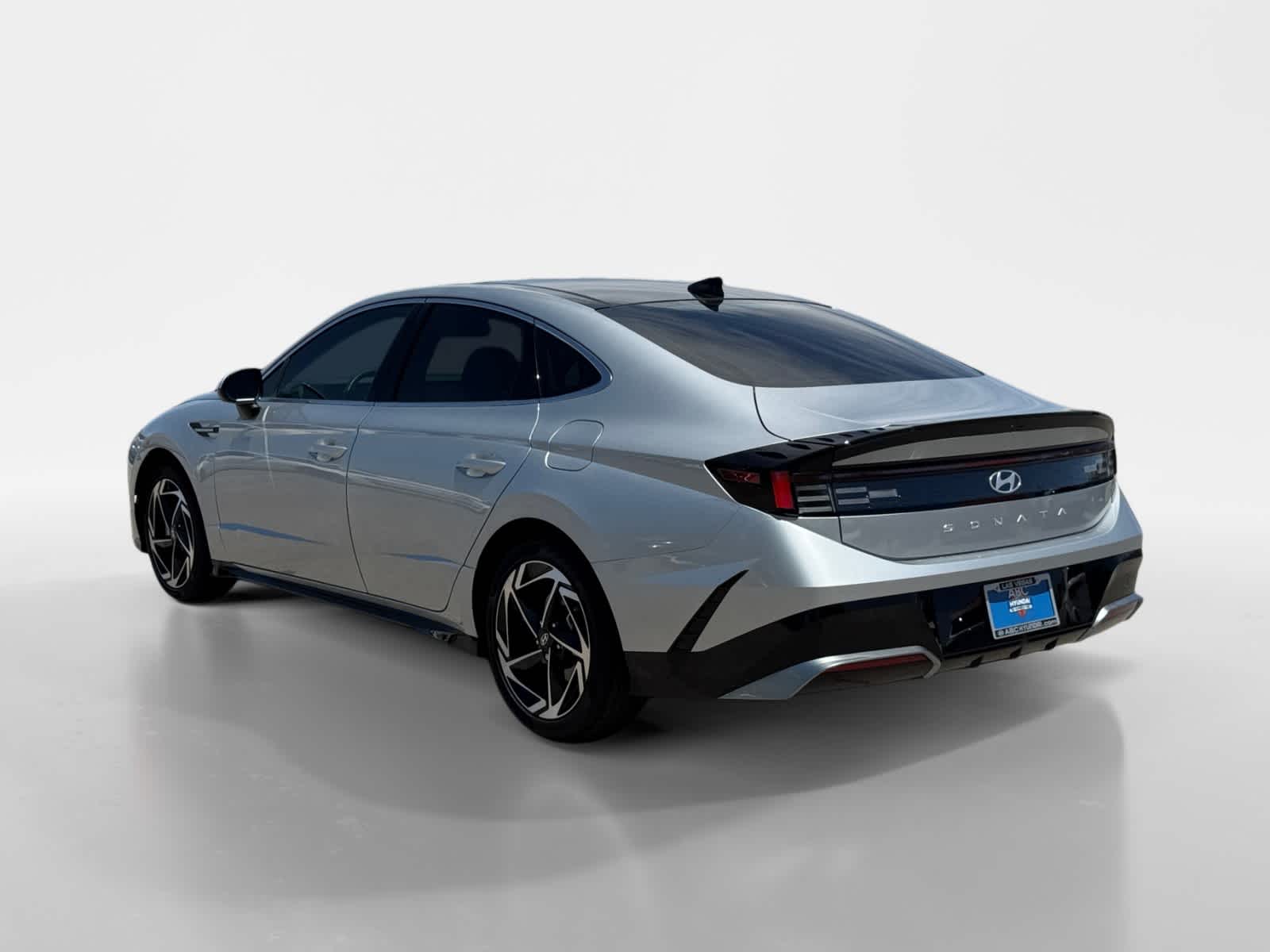 Thumbnail: 2024 Hyundai Sonata - 3