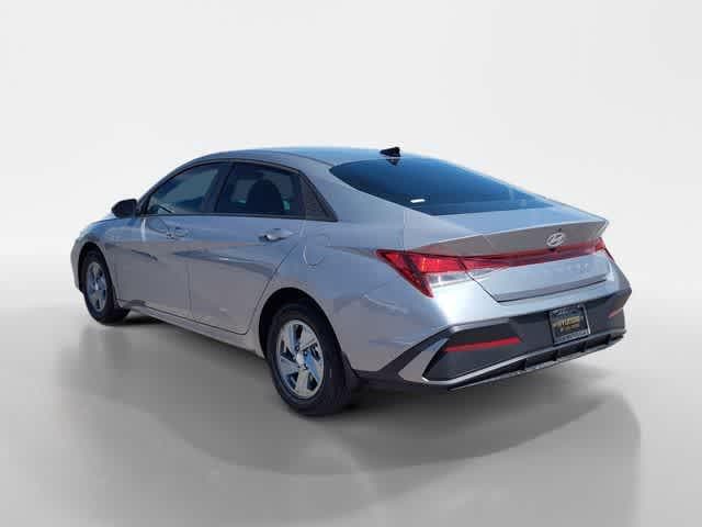 Thumbnail: 2026 Hyundai Elantra - 3