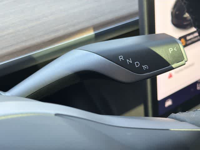 Thumbnail: 2021 Tesla Model 3 - 24
