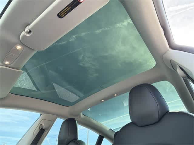 Thumbnail: 2019 Tesla Model 3 - 20