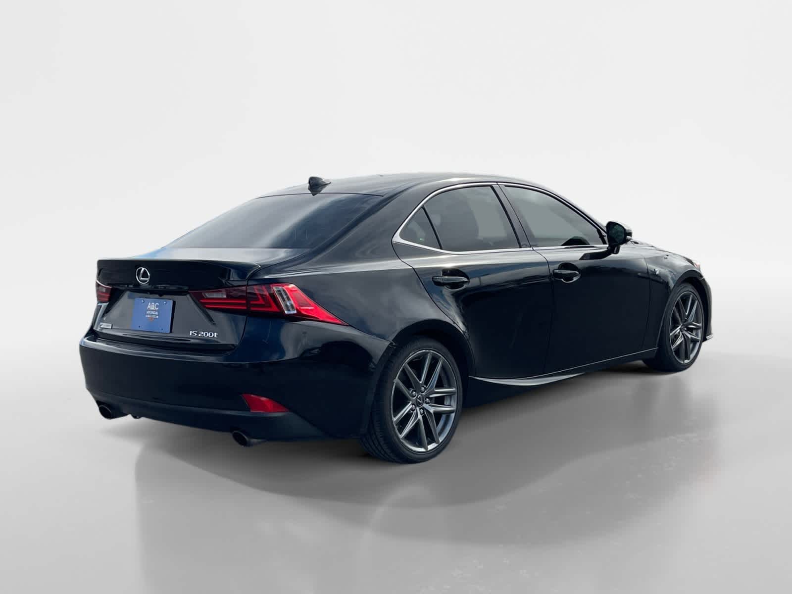 Thumbnail: 2016 Lexus IS - 5