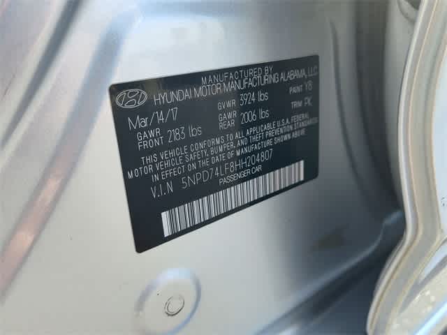 Thumbnail: 2017 Hyundai Elantra - 26