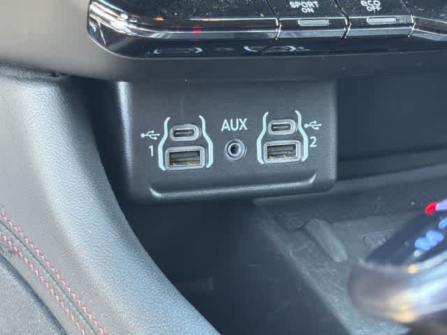 Thumbnail: 2022 Dodge Durango - 24