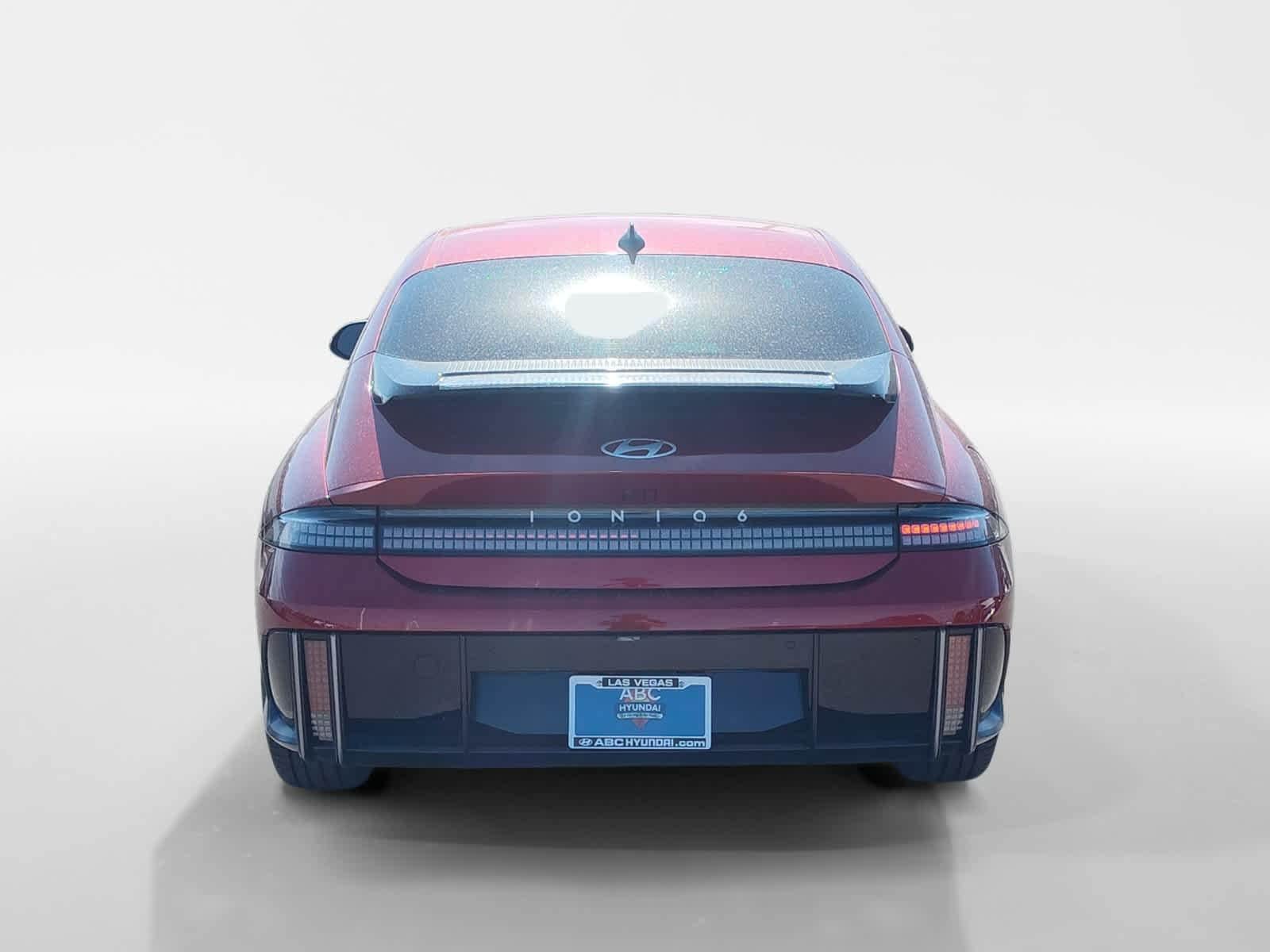 Thumbnail: 2023 Hyundai Ioniq 6 - 4