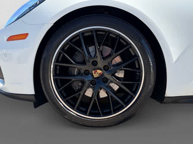 Thumbnail: 2020 Porsche Panamera - 9