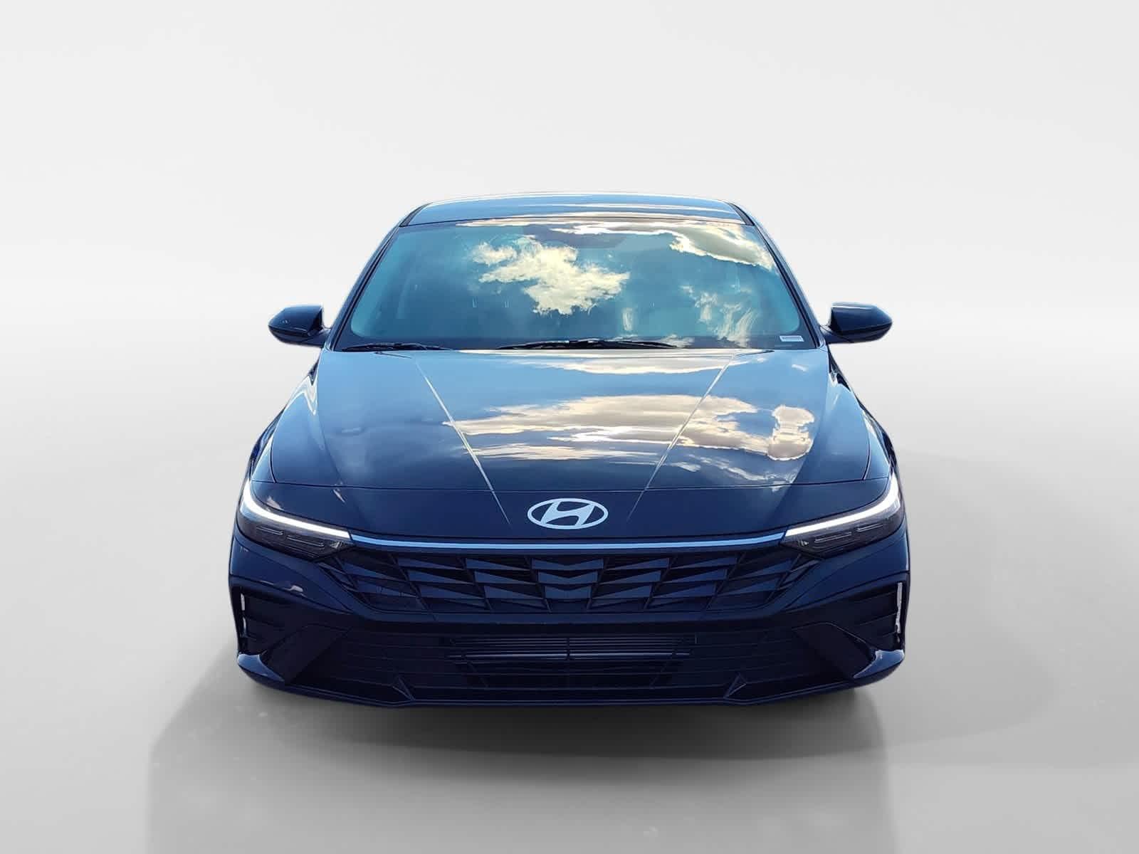 Thumbnail: 2025 Hyundai Elantra - 8