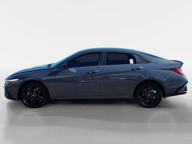 Thumbnail: 2026 Hyundai Elantra - 3