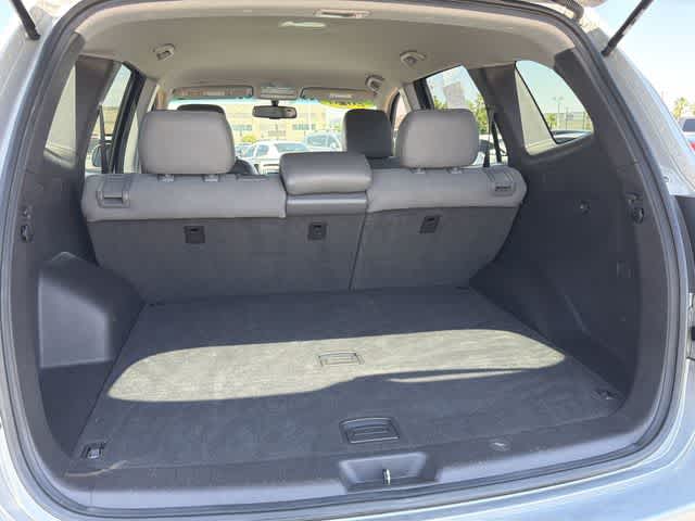 Thumbnail: 2010 Hyundai Santa Fe - 24