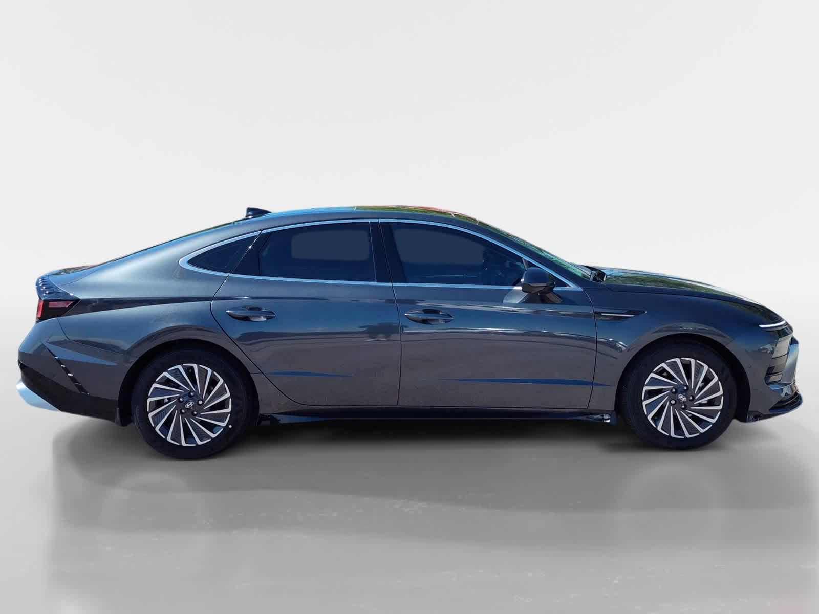 Thumbnail: 2025 Hyundai Sonata - 6
