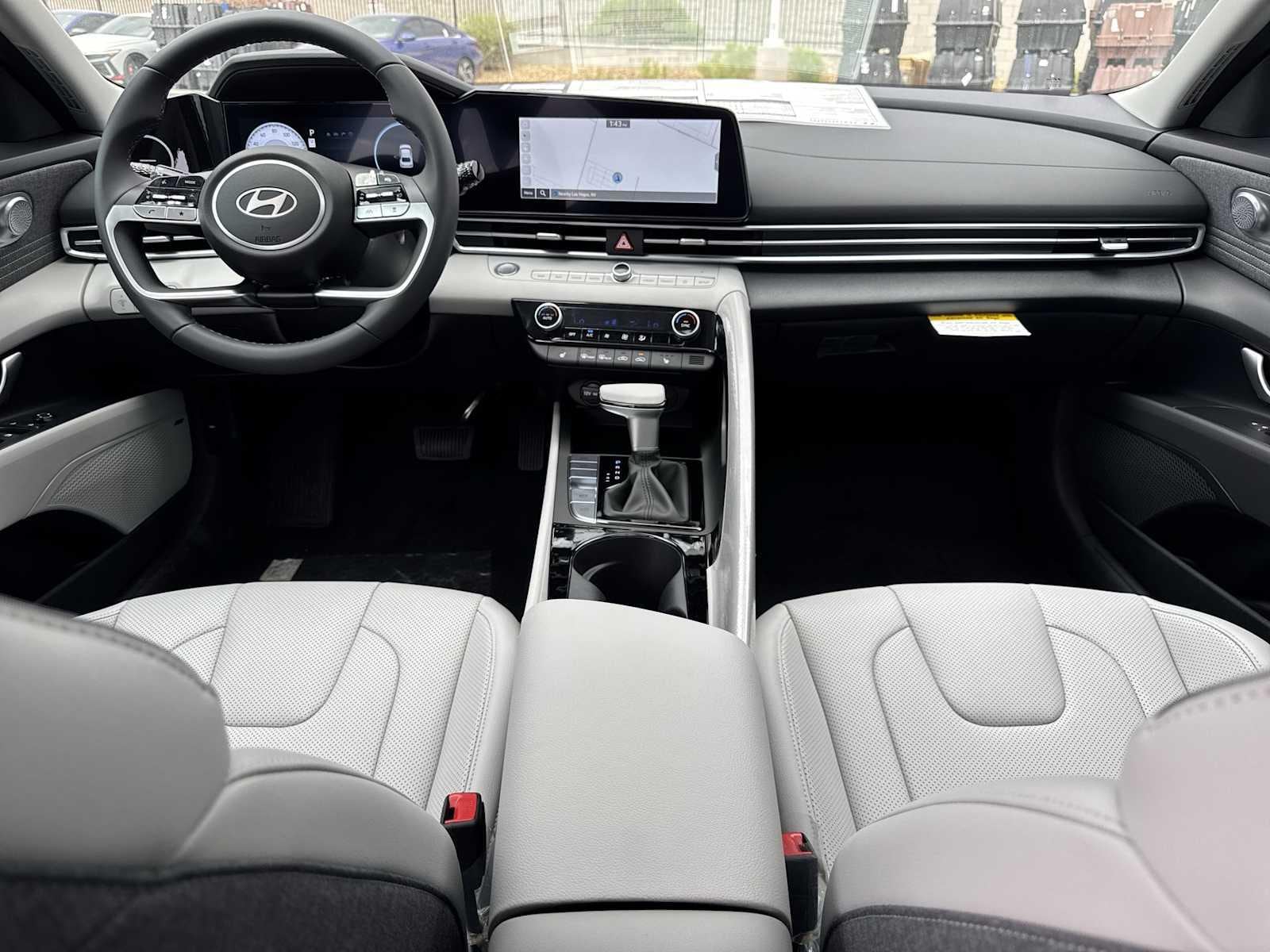 Thumbnail: 2025 Hyundai Elantra - 12