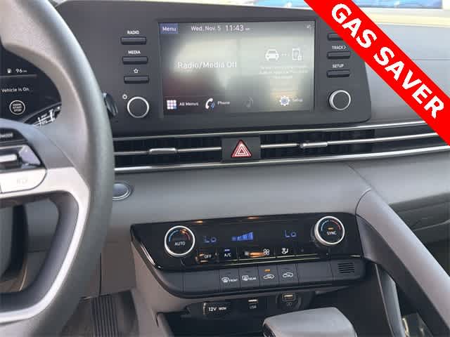 Thumbnail: 2023 Hyundai Elantra - 3