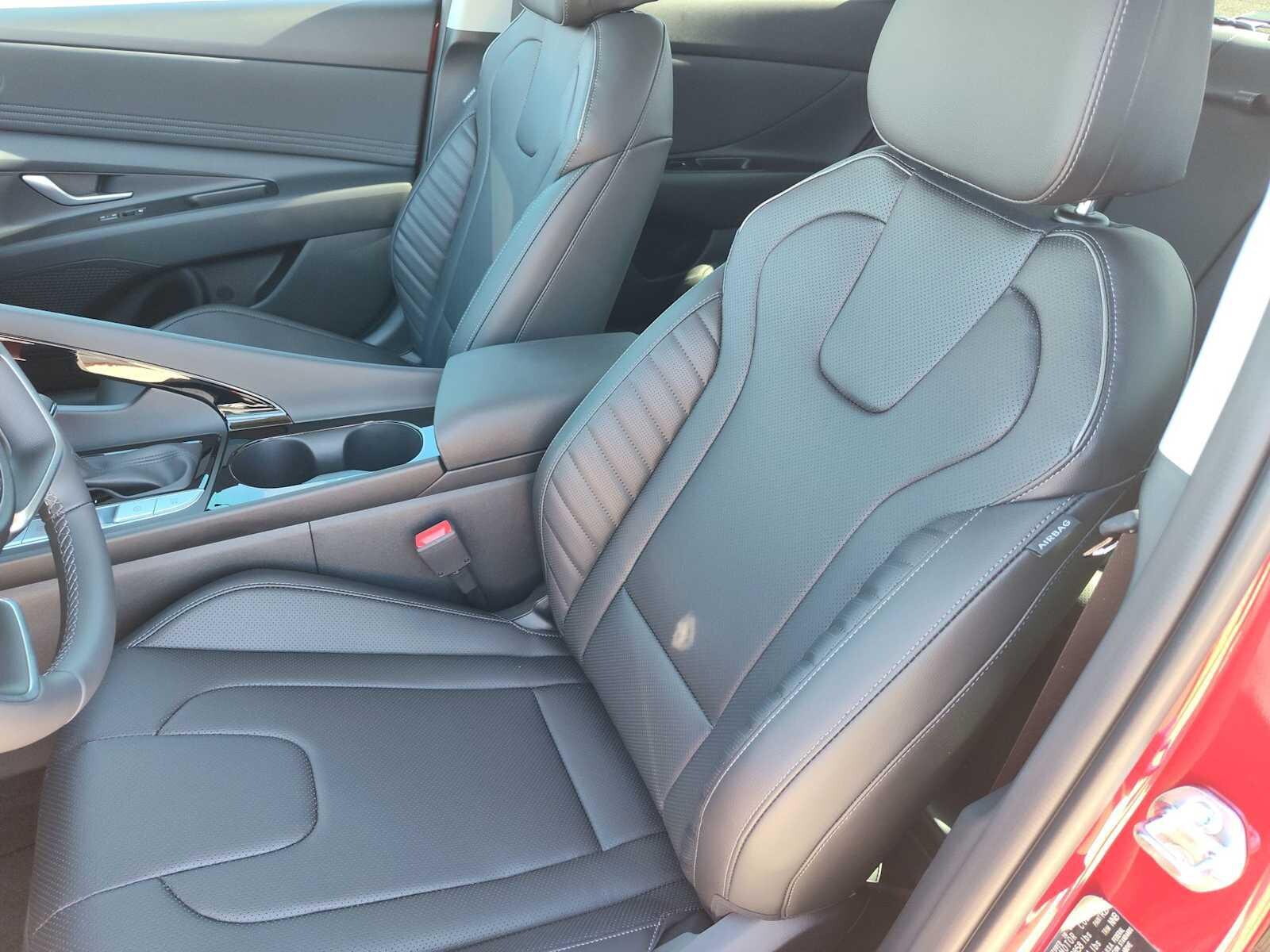 Thumbnail: 2025 Hyundai Elantra - 13