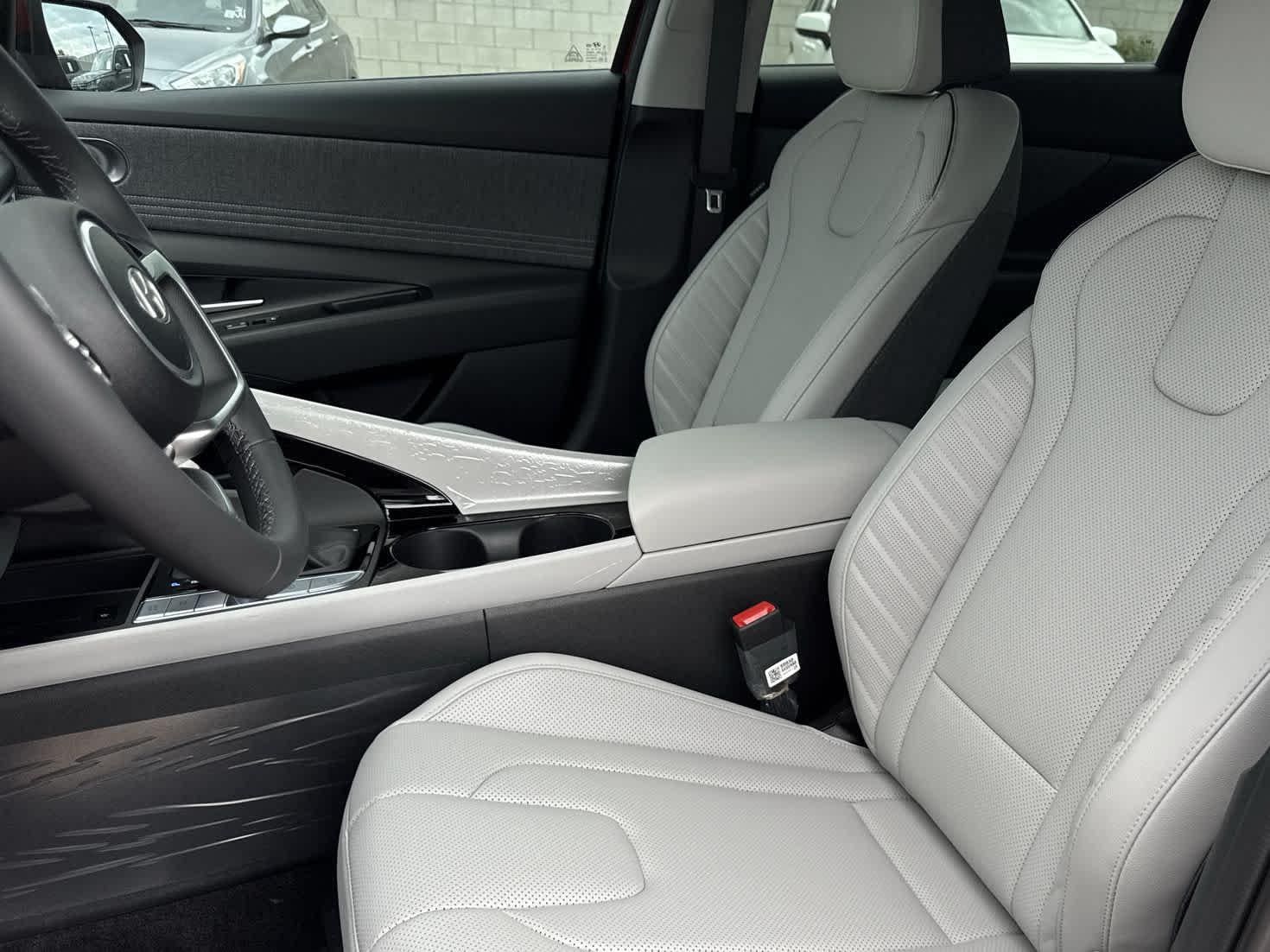 Thumbnail: 2025 Hyundai Elantra - 20