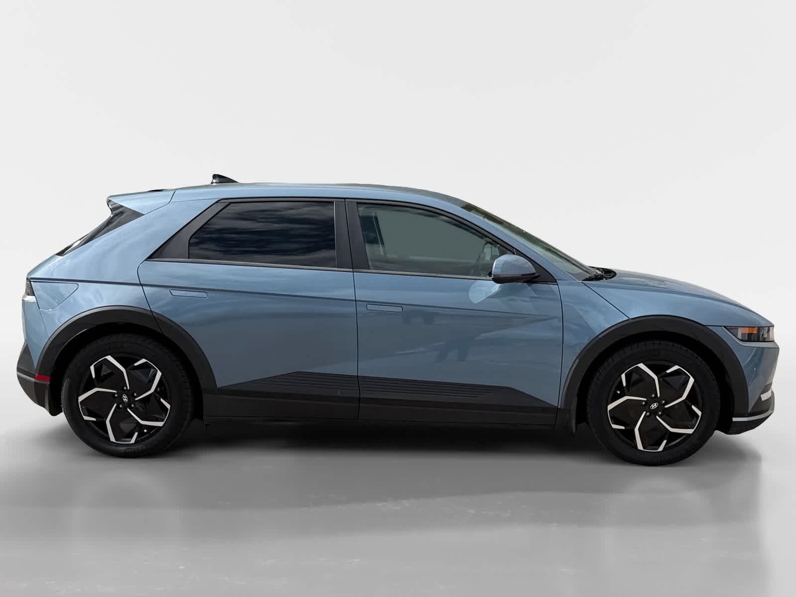 Thumbnail: 2024 Hyundai Ioniq 5 - 6