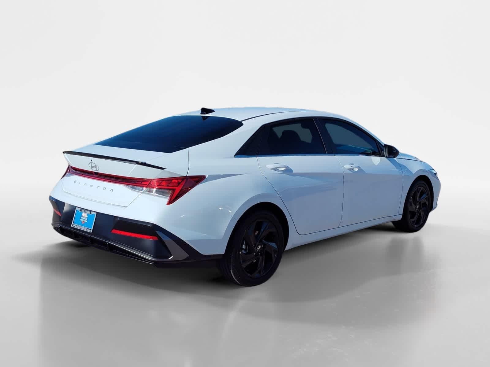 Thumbnail: 2026 Hyundai Elantra - 5