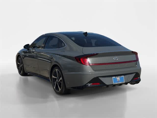 Thumbnail: 2021 Hyundai Sonata - 10