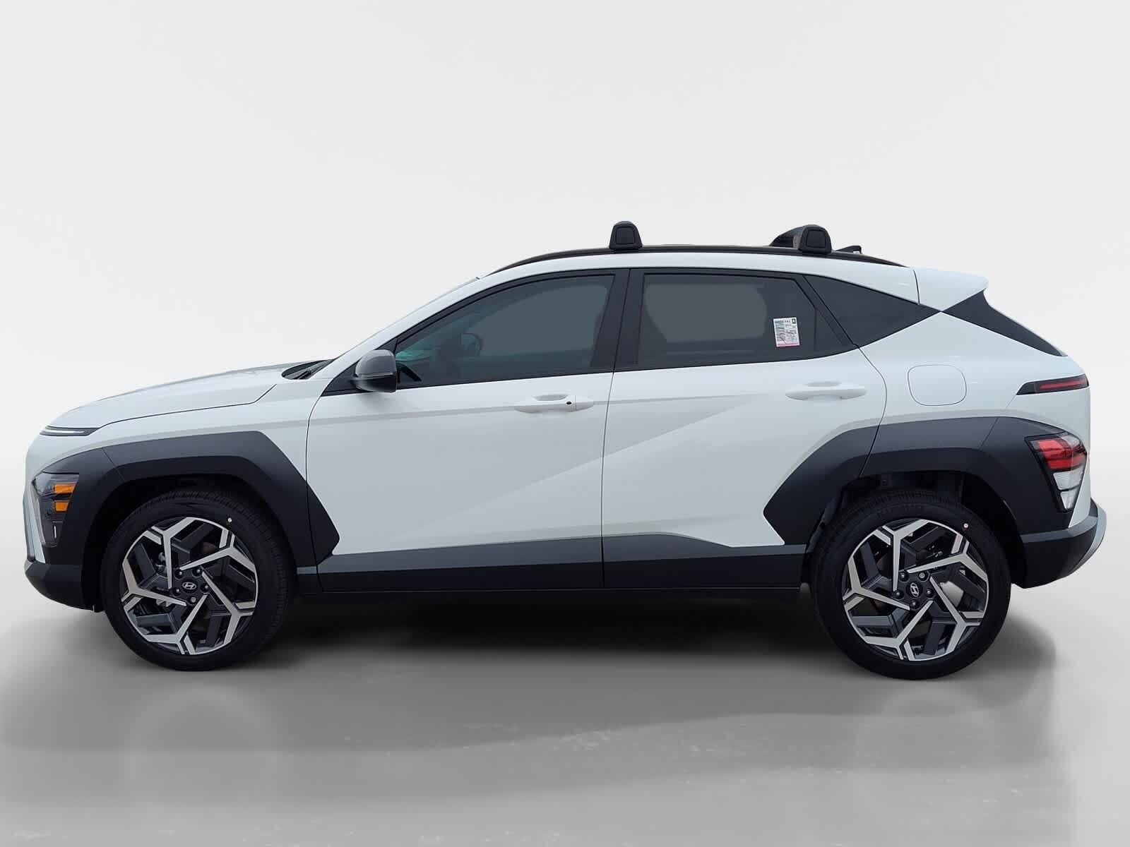 2026 Hyundai Kona SEL photo 2