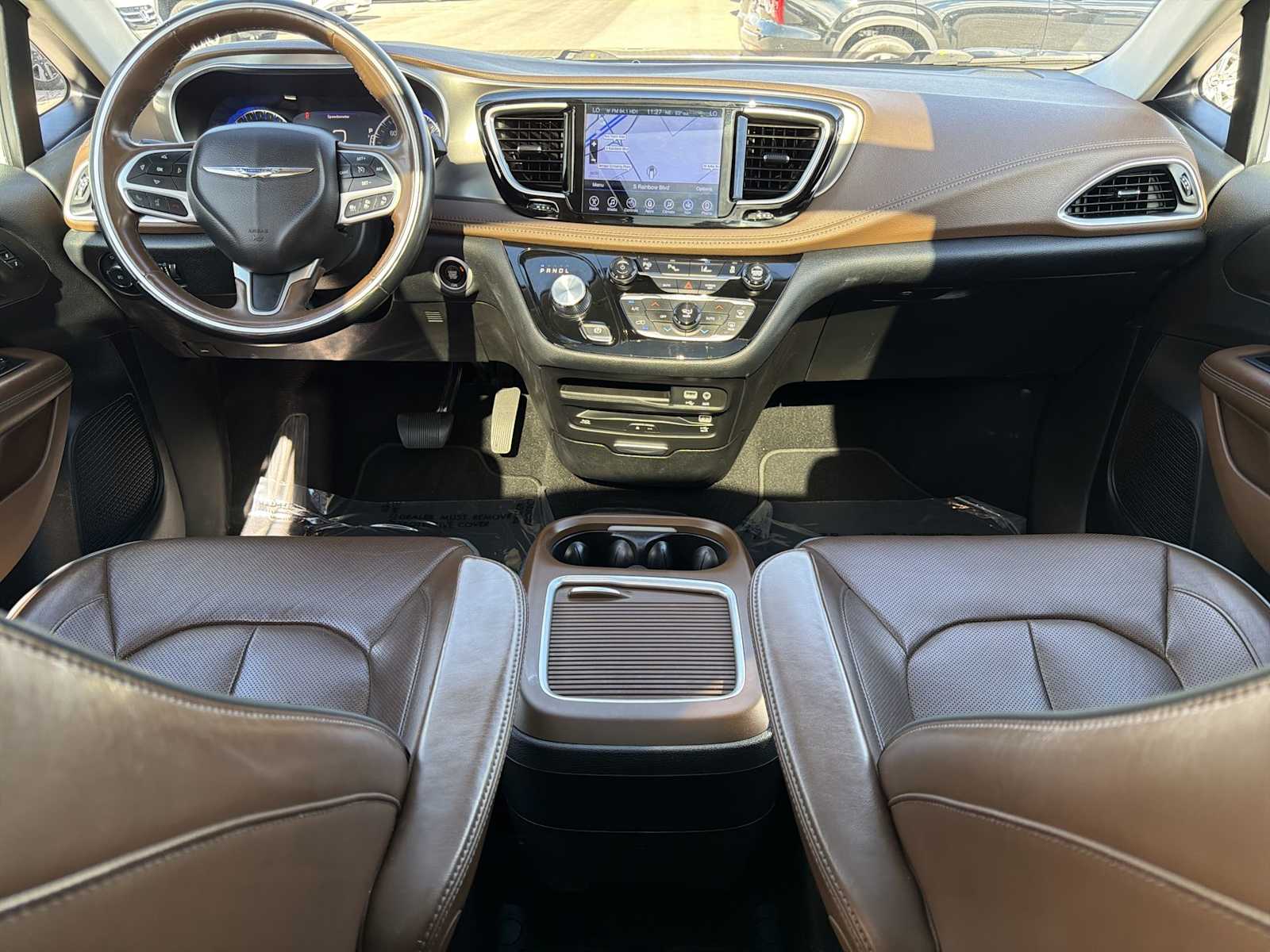 Thumbnail: 2017 Chrysler Pacifica - 13