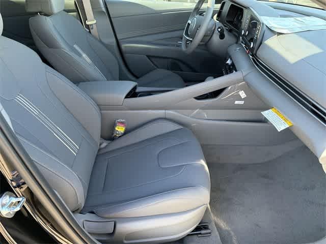 Thumbnail: 2026 Hyundai Elantra - 19