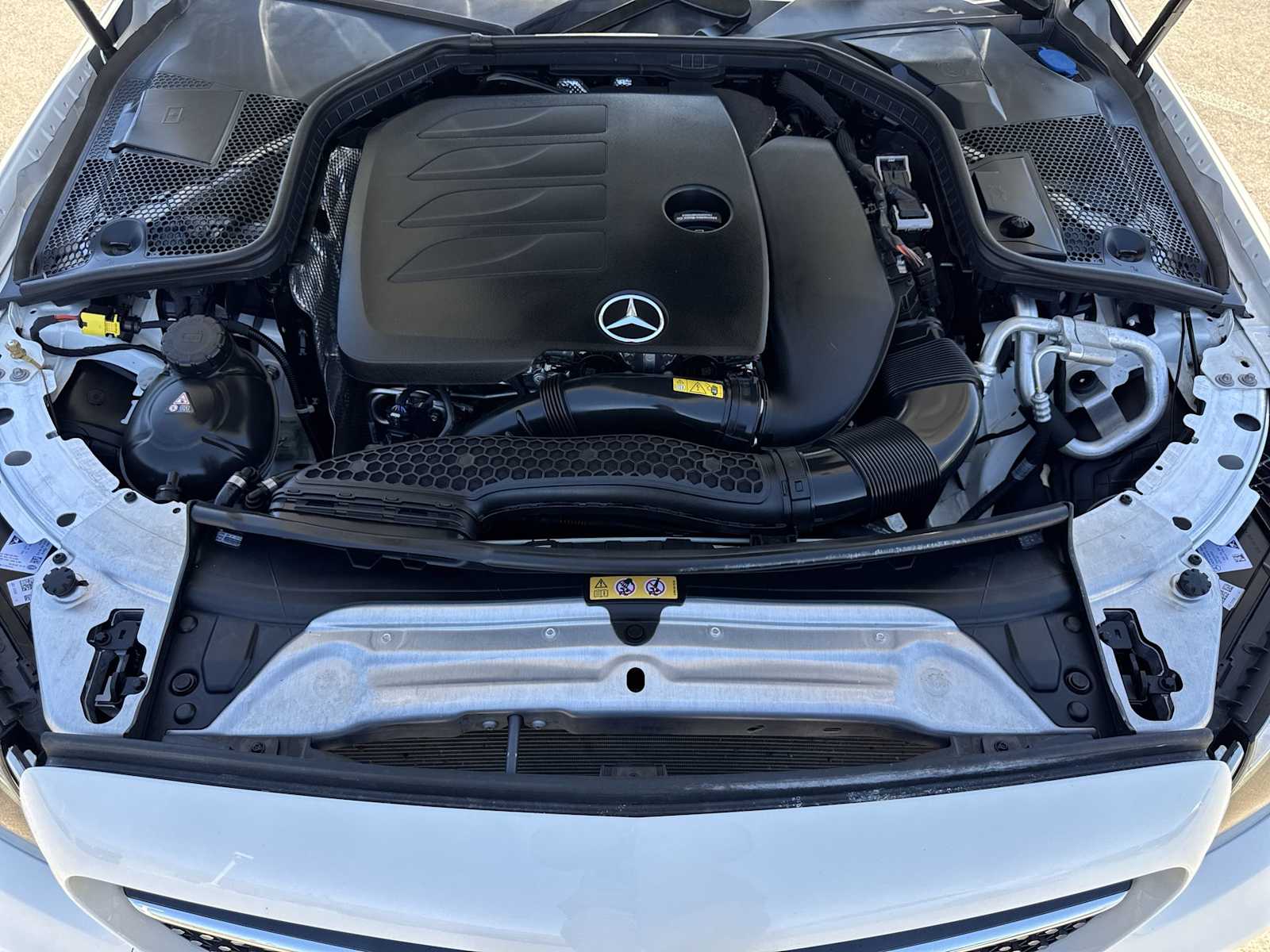 Thumbnail: 2023 Mercedes-Benz C-Class - 18