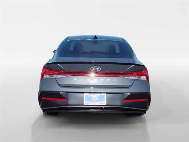 Thumbnail: 2026 Hyundai Elantra - 4