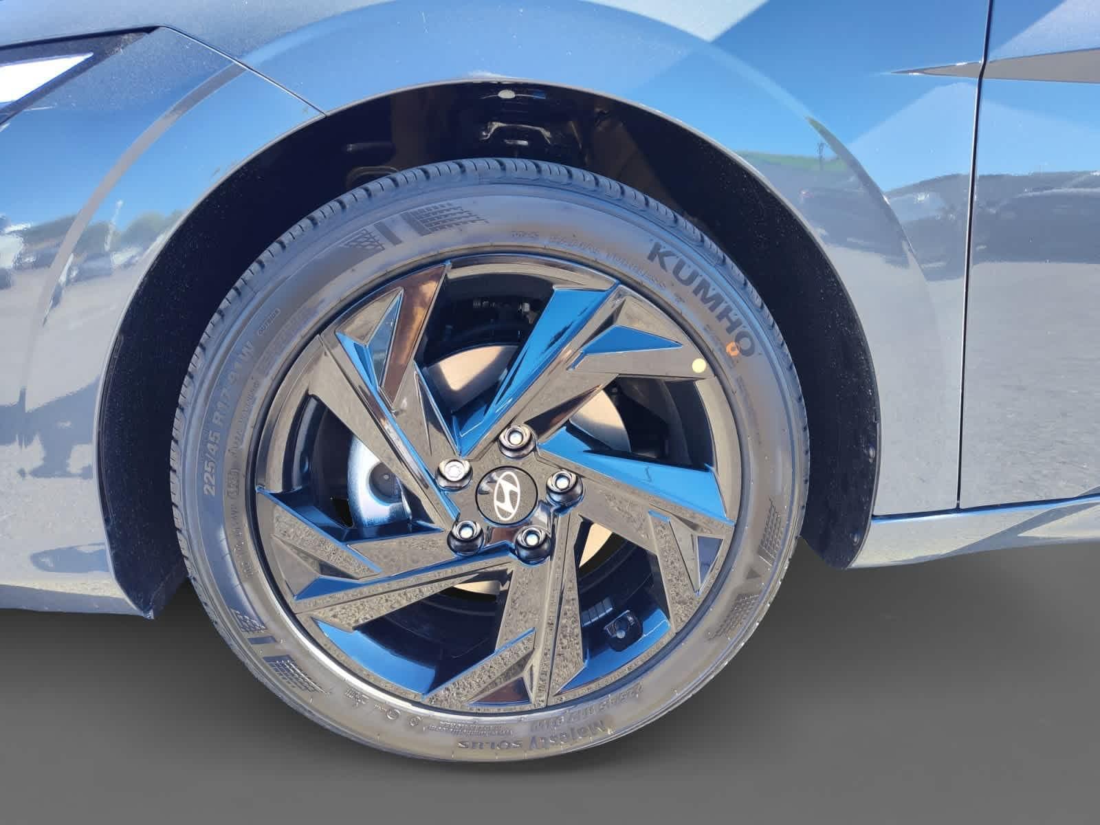 Thumbnail: 2026 Hyundai Elantra - 9