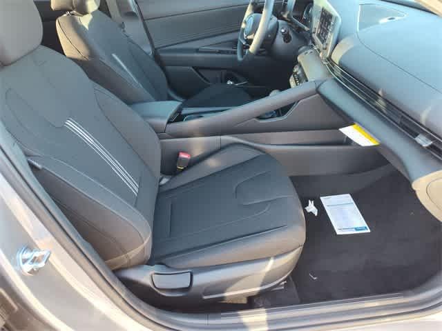 Thumbnail: 2026 Hyundai Elantra - 19