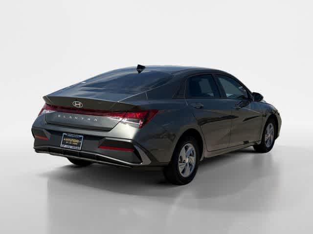 Thumbnail: 2026 Hyundai Elantra - 5