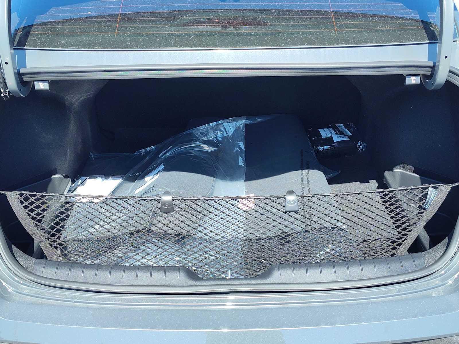 Thumbnail: 2025 Hyundai Elantra - 26