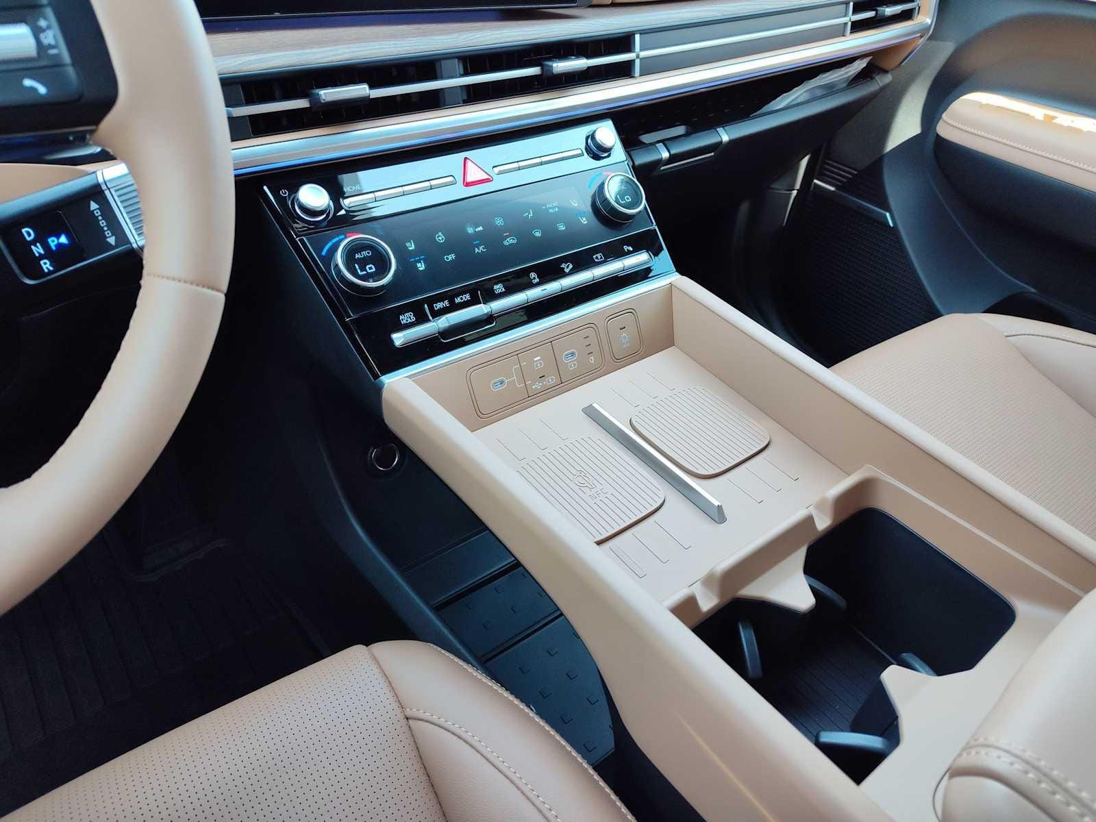 Thumbnail: 2025 Hyundai Santa Fe - 25