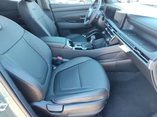 Thumbnail: 2026 Hyundai Santa Cruz - 18