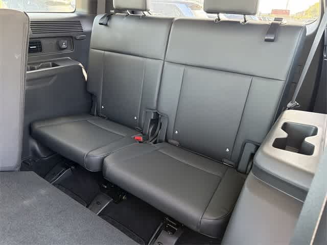 Thumbnail: 2025 Hyundai Santa Fe - 10