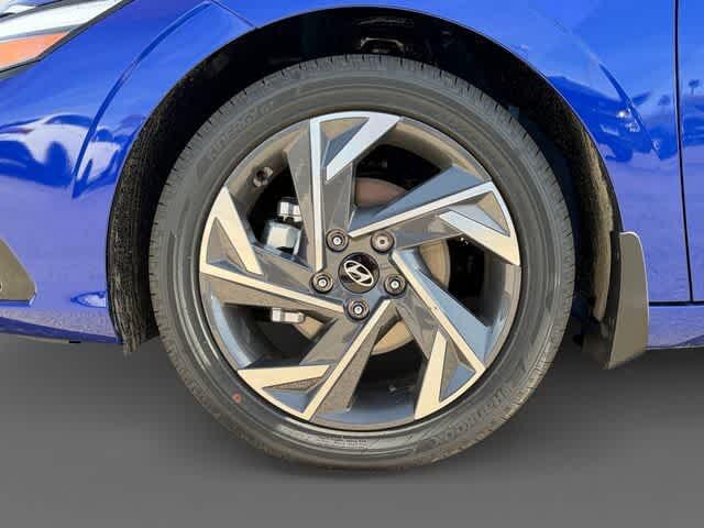 Thumbnail: 2026 Hyundai Elantra - 9