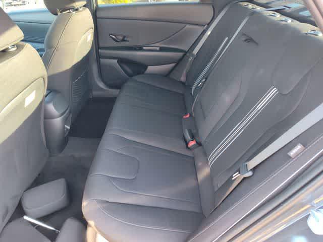 Thumbnail: 2026 Hyundai Elantra - 18