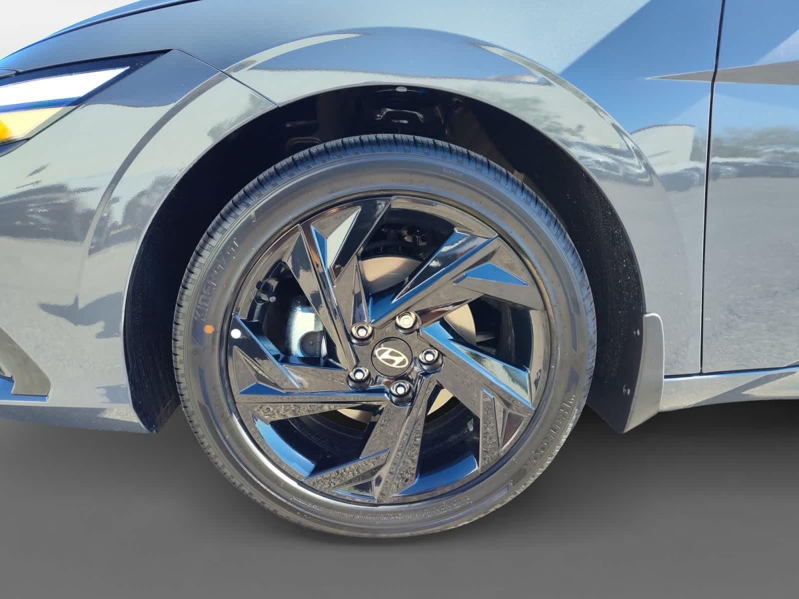 Thumbnail: 2026 Hyundai Elantra - 9